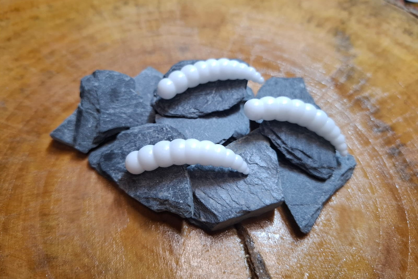 Deluxe Worm Glow in the Dark schwimmend